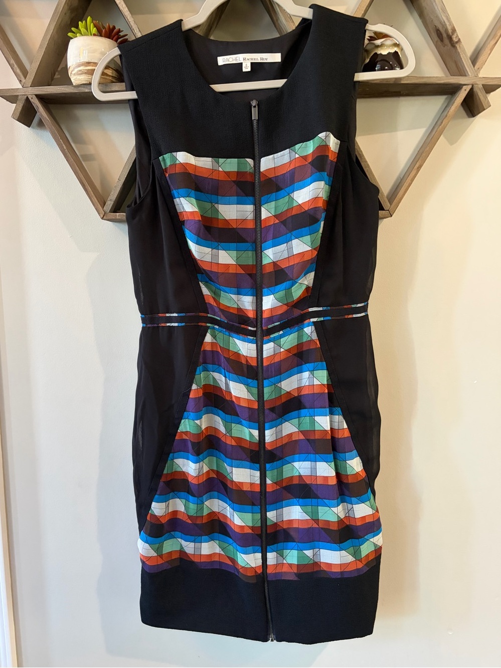 RACHEL Rachel Roy Geometric Zip Dress. Size 6.